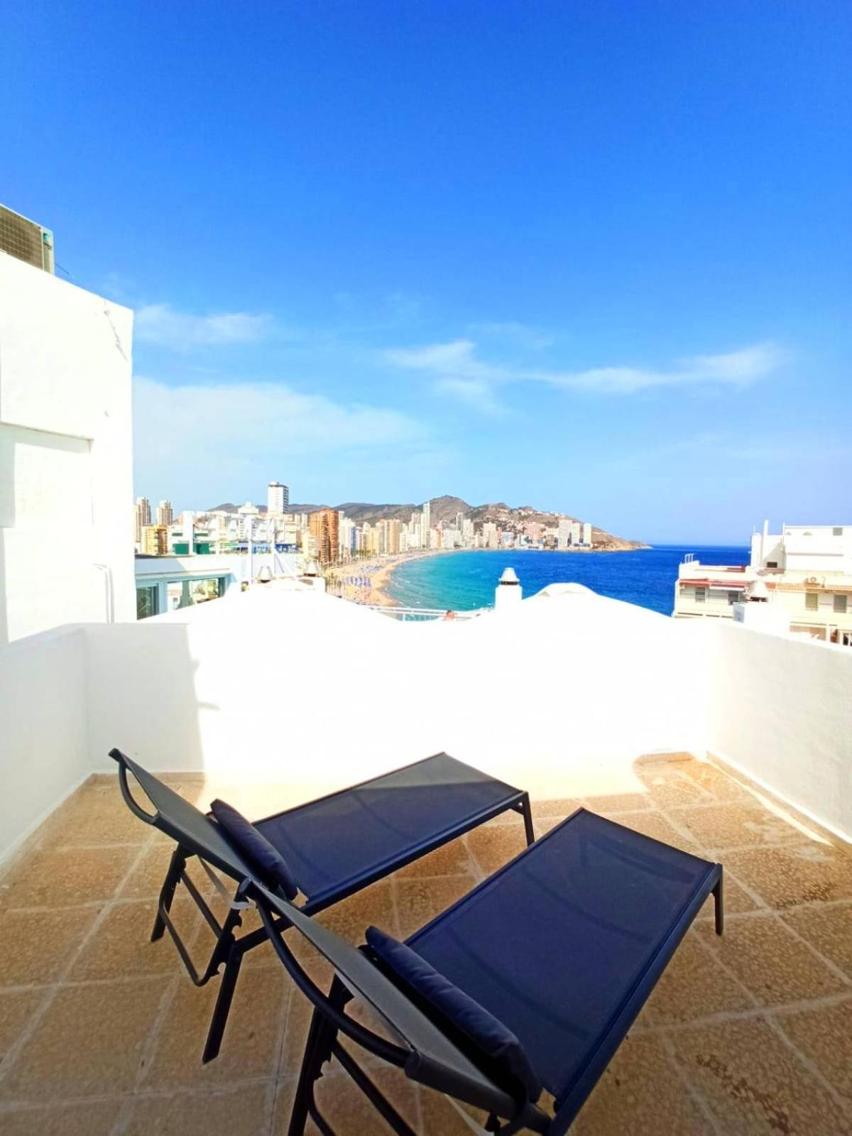 Vistas Del Mar Apartment Бенидорм Экстерьер фото